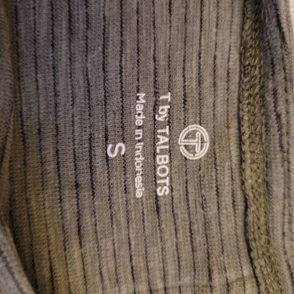 T By Talbots Womens Green Striped Knit Top With Front Knot Detail Back Buttons - Picture 4 of 5